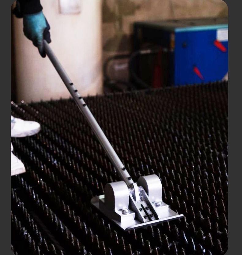 Manual Laser cutting machine slag remover