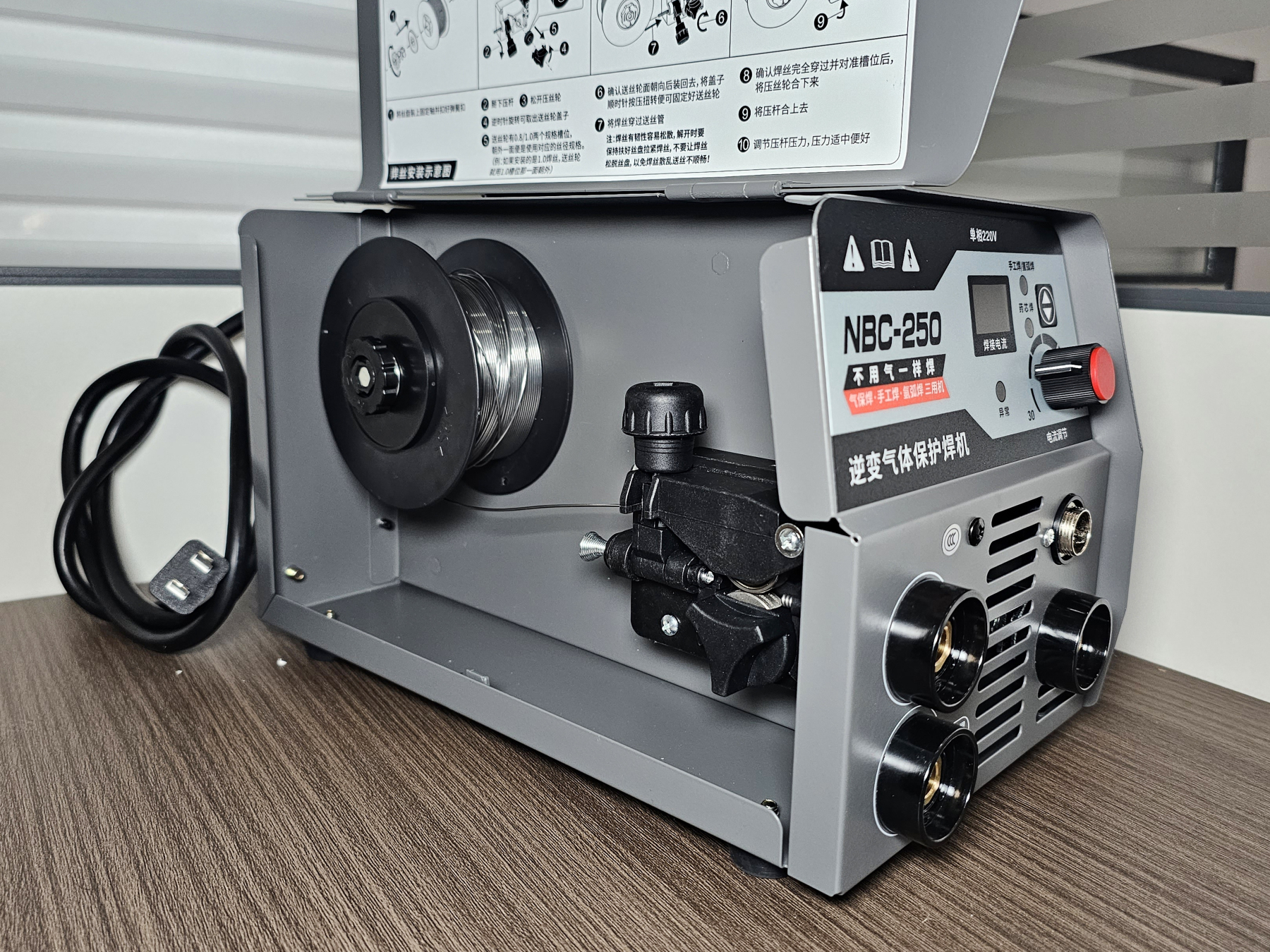  Mini Portable Arc Nbc 250 Igbt Mig Inverter Welding Machine 