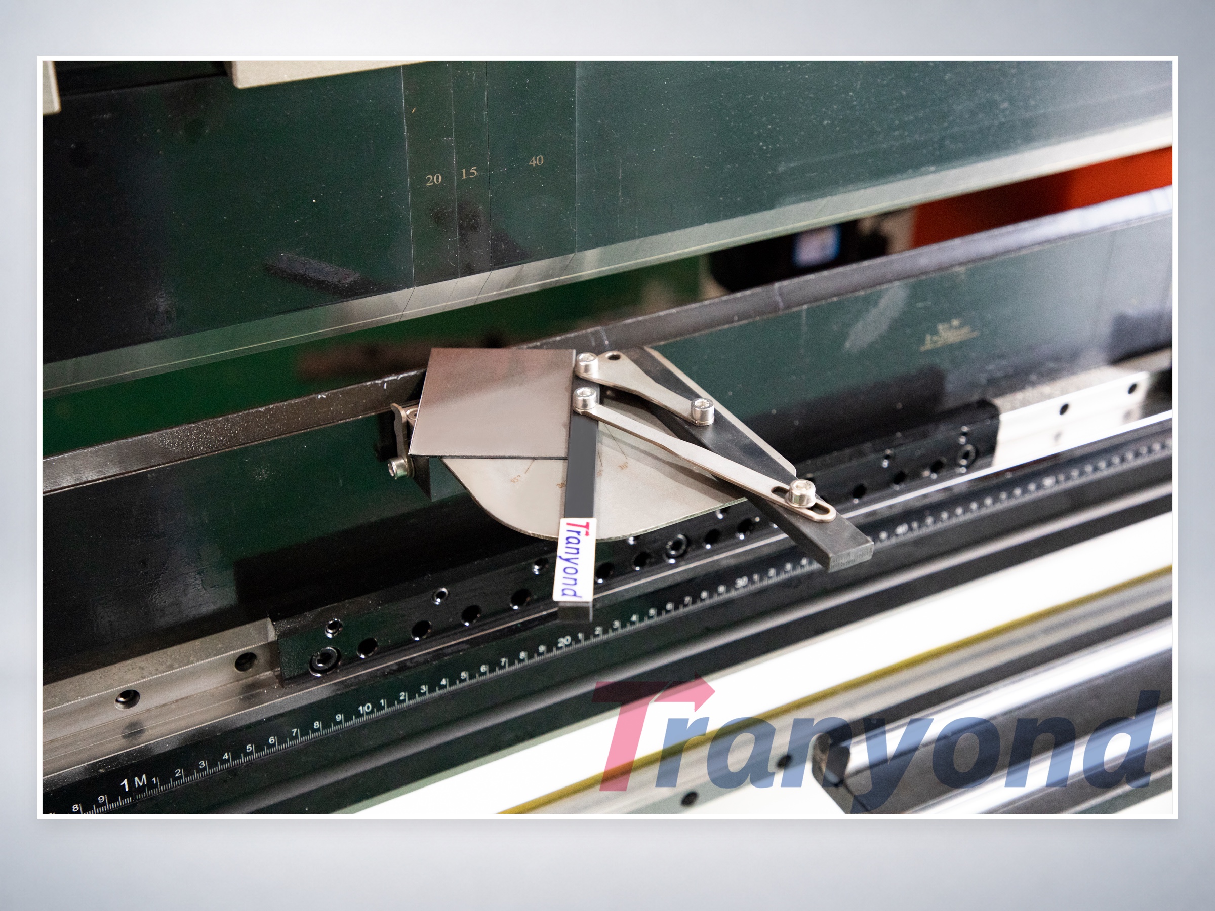 Tranyond right magnetic squaring arm for press brake - product detail