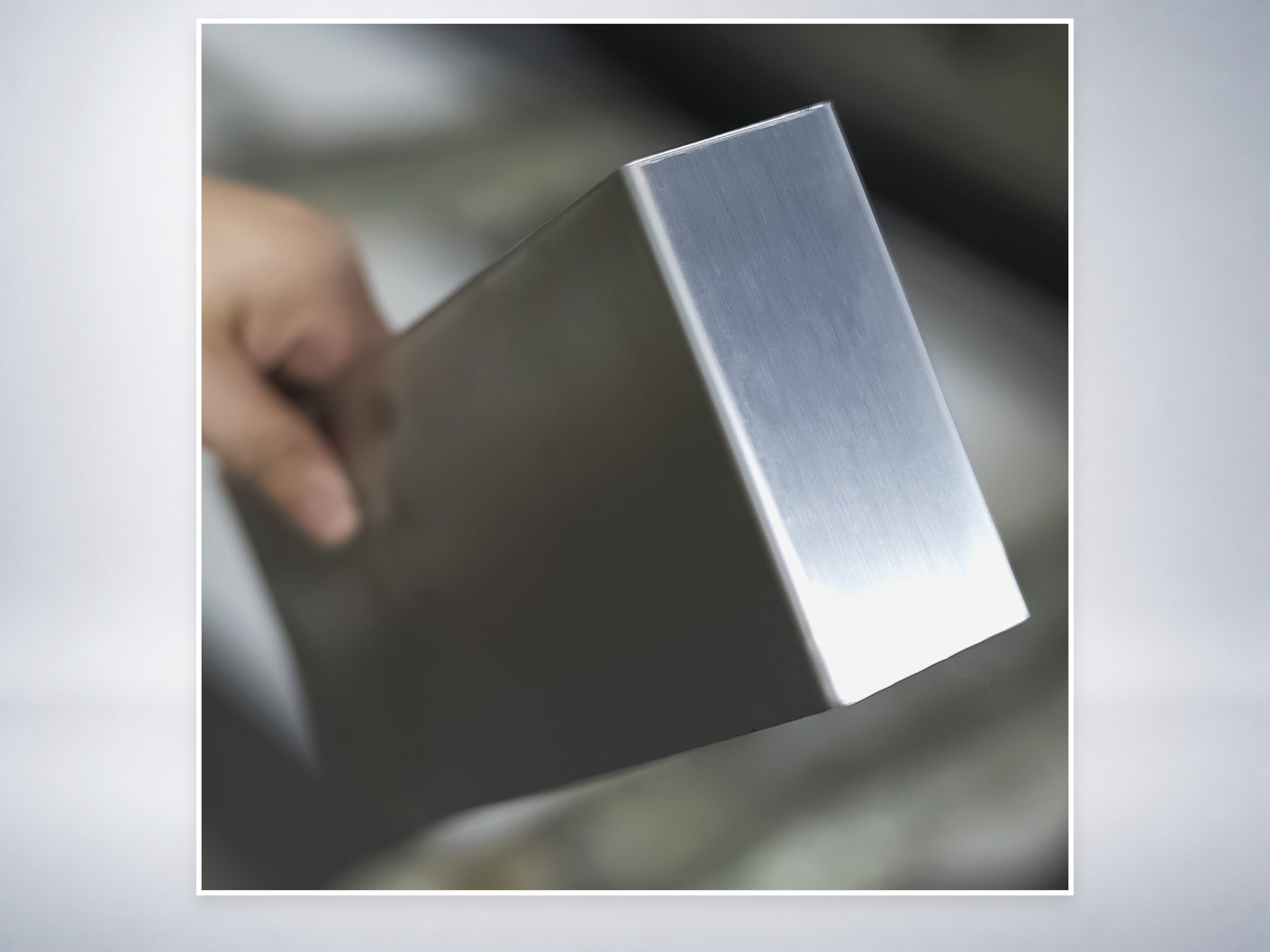 Tranyond modular mark-free press brake V-die - feature detail