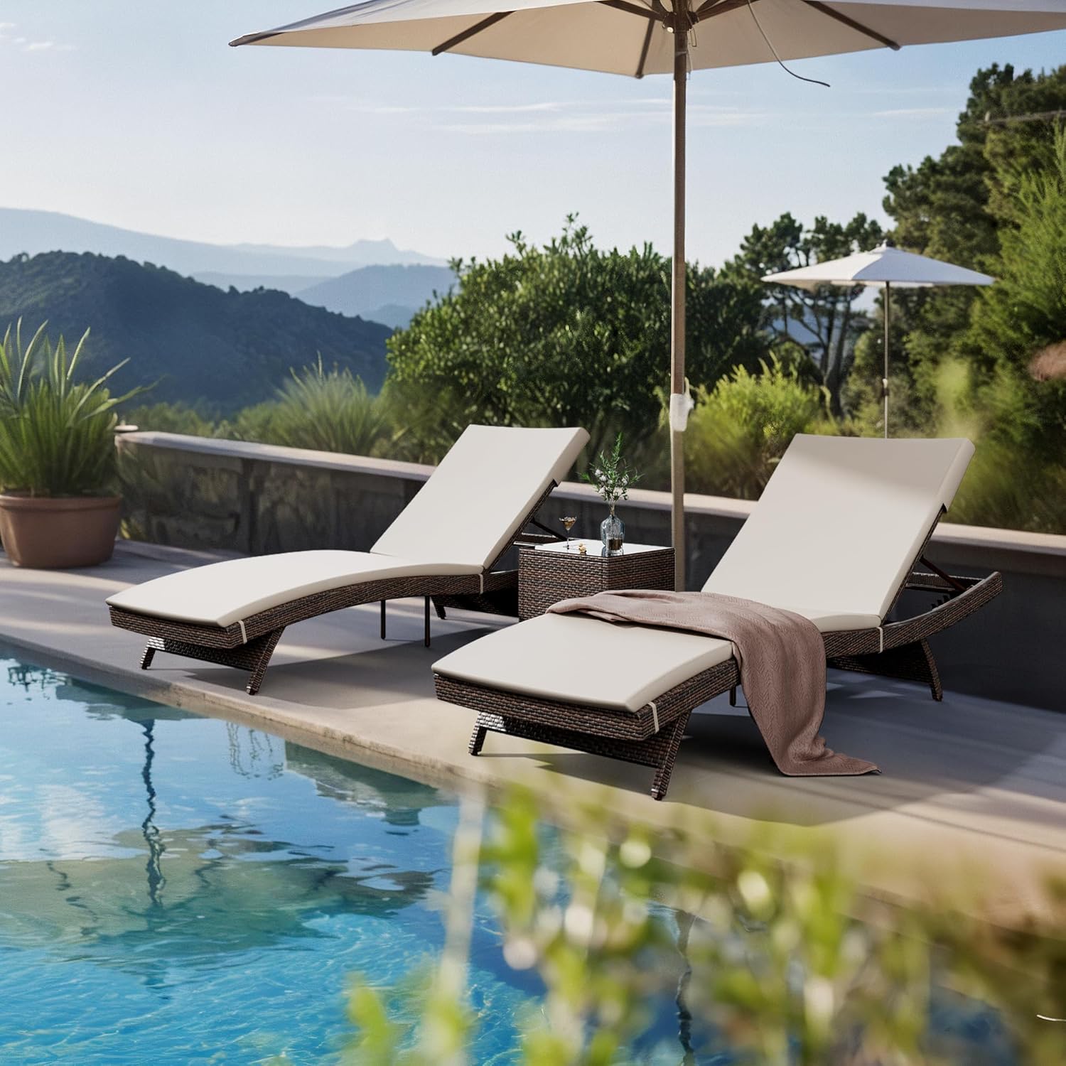 The Small-Space Dilemma​