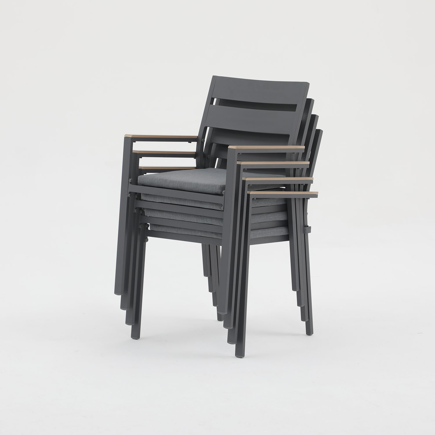 Aluminum Patio Stackable Dining Chairs with Cushions Set of 2/4