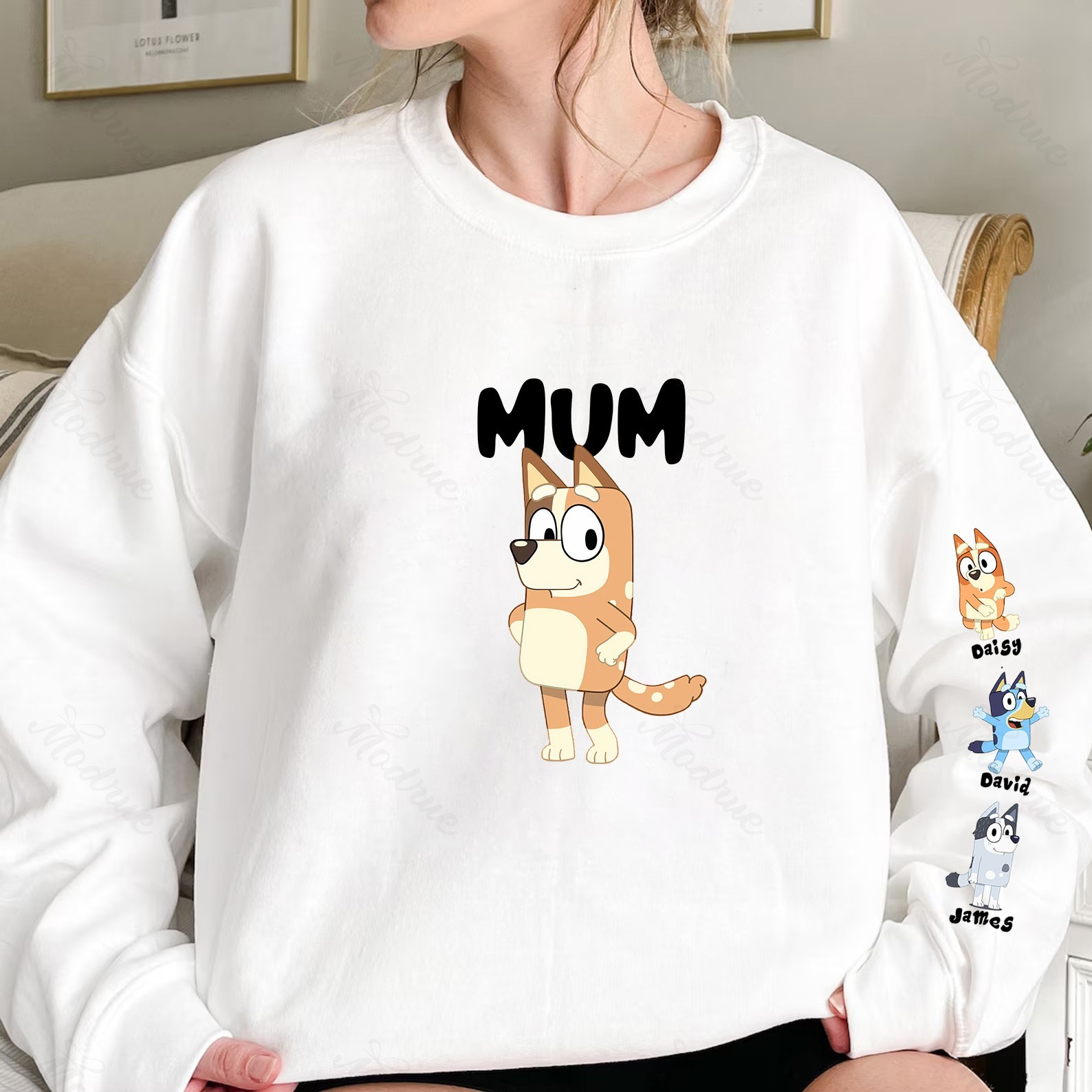 Custom Cartoon Mama Sweatshirt with Kid's Name on Sleeve