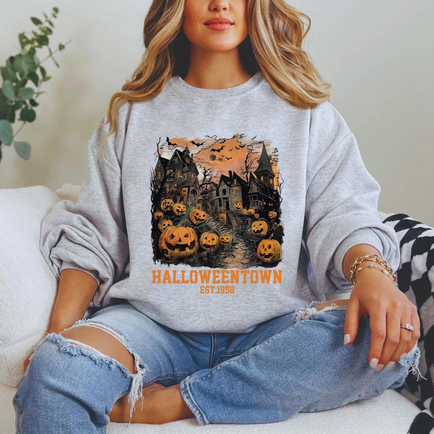 Halloweentown T-shirt/Crewneck/Hoodie