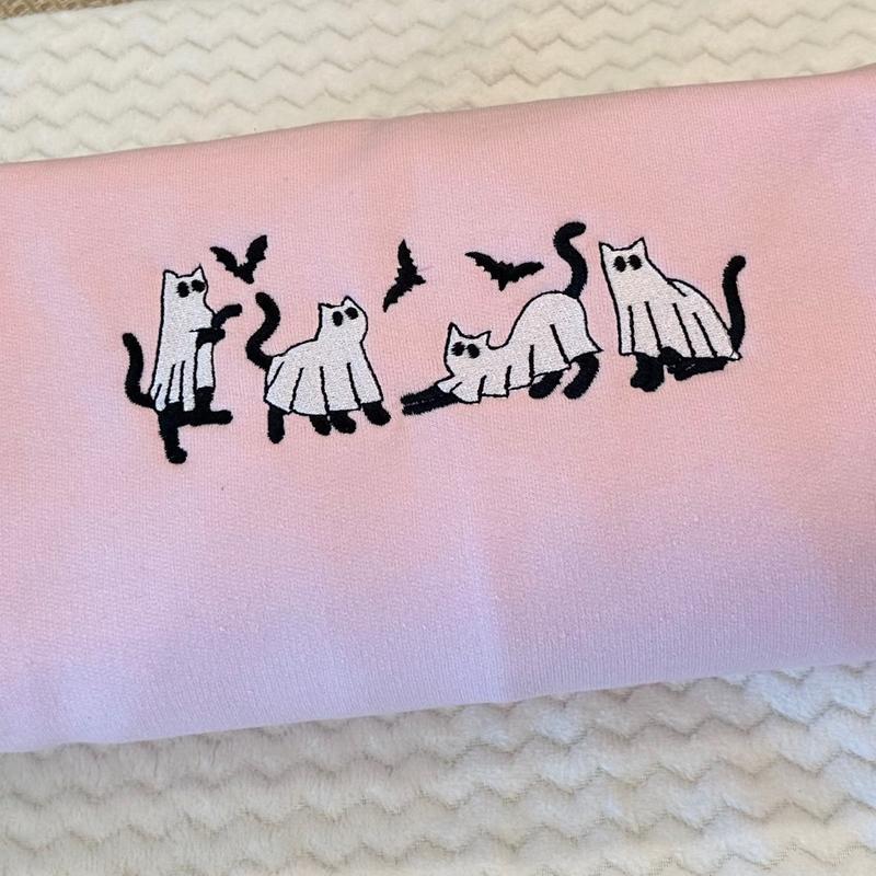 Embroidered Halloween Ghost Cat Sweatshirrt