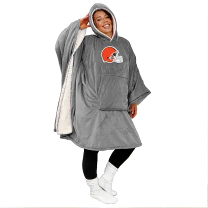 Game Day Oversized Wearable Sherpa Fan Cape