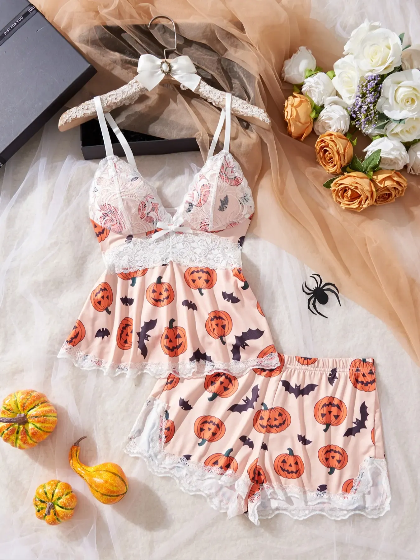 Halloween Theme Women's Pajama Set