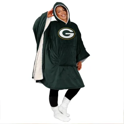 Game Day Oversized Wearable Sherpa Fan Cape