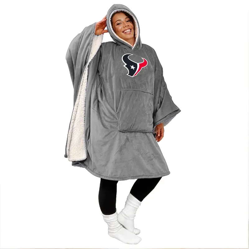 Game Day Oversized Wearable Sherpa Fan Cape