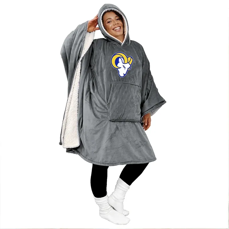 Game Day Oversized Wearable Sherpa Fan Cape