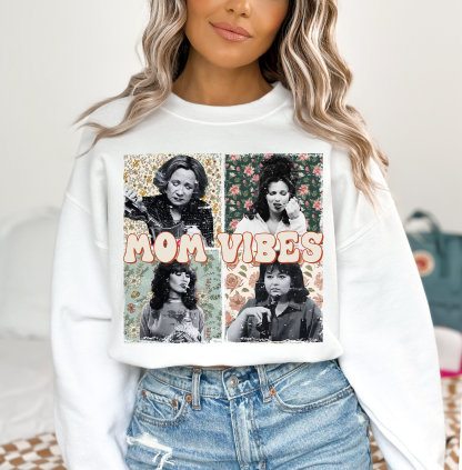 Retro Mom Vibes Sweatshirt, 90s Mom Vibes T-Shirt