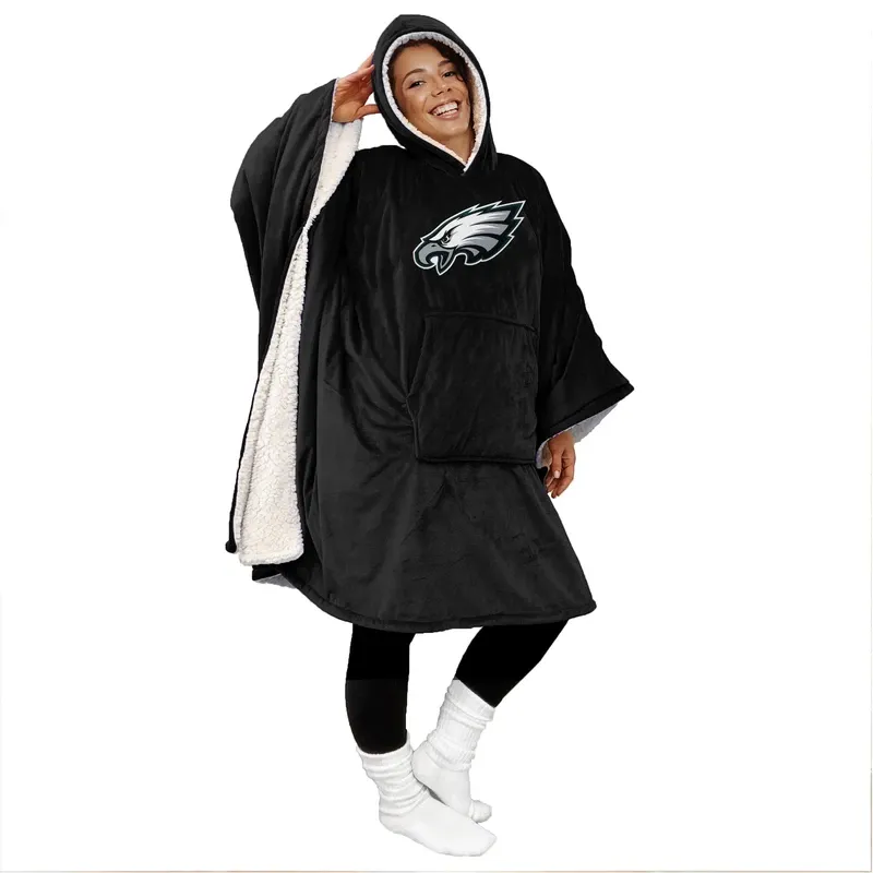 Game Day Oversized Wearable Sherpa Fan Cape
