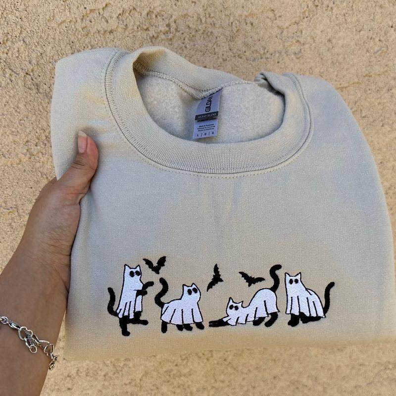 Embroidered Halloween Ghost Cat Sweatshirrt
