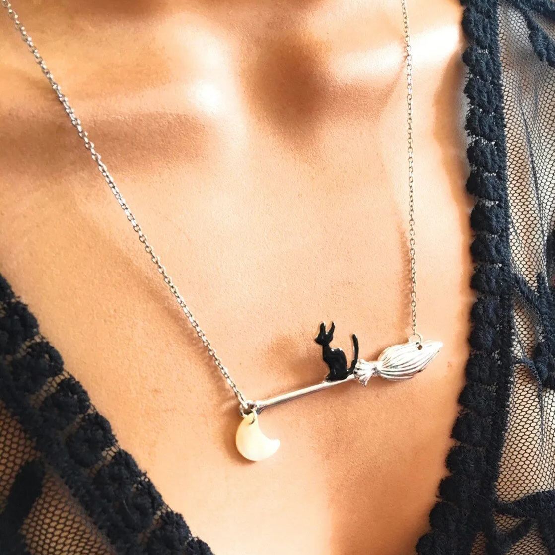 Black Cat Necklace - Black Cat Pendant- Cat Lovers Necklace -Halloween Necklace - Cat Jewelry