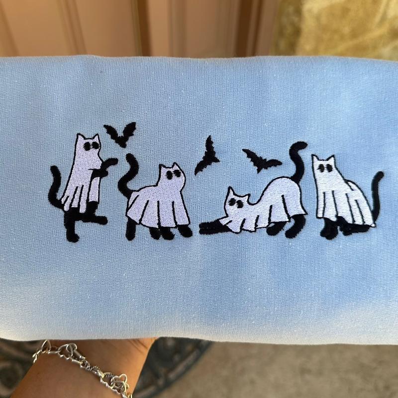 Embroidered Halloween Ghost Cat Sweatshirrt