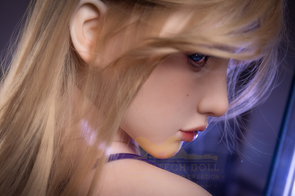 5ft3/162cm Minus A Cup Silicone Blonde Sex Doll S37 - Yeona