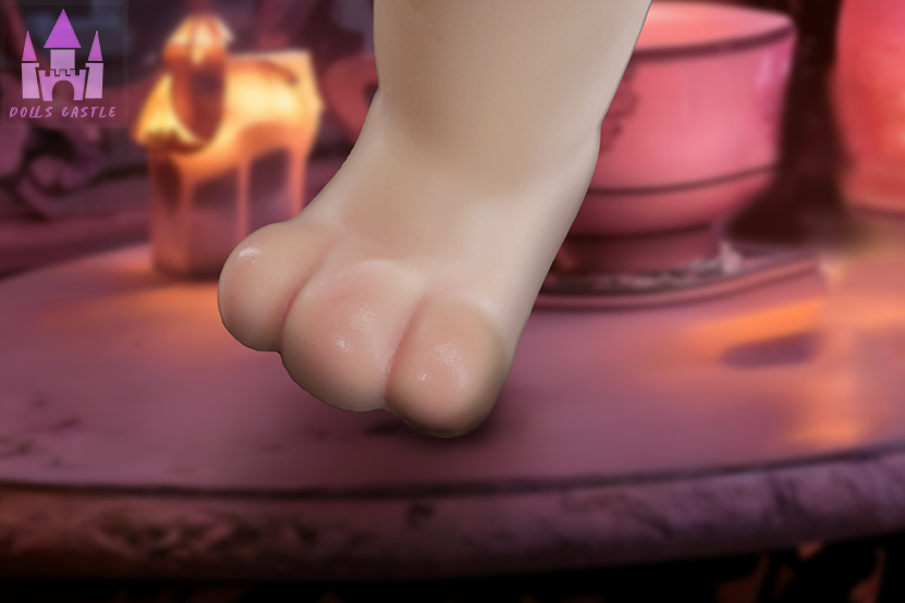 (EU Stock) Silicone A Cup Bear Sex Doll - Bearrie - display detail