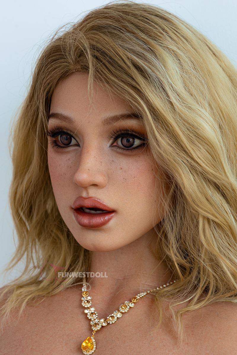 5ft2/157cm G Cup Silicone Blonde Christmas Sex Doll (Real Skin Texture) - Lyra