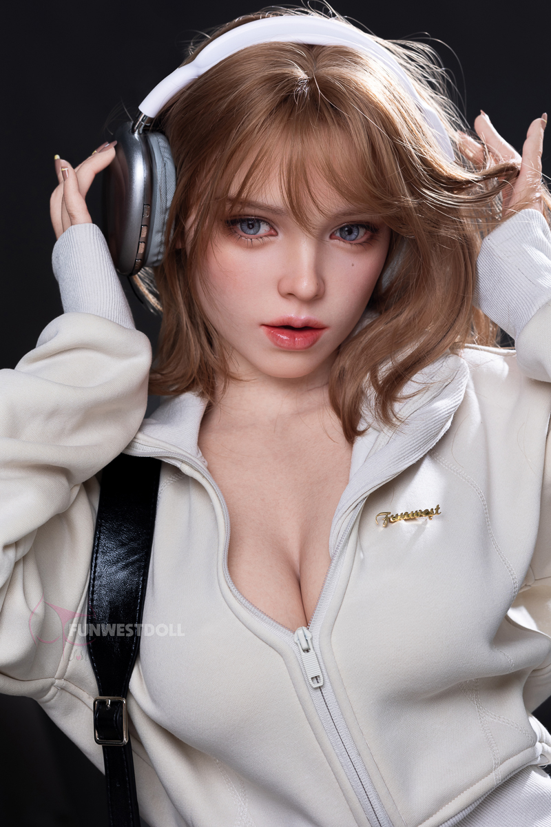 5ft/152cm D Cup Silicone European Sex Doll (Real Skin Texture) - Thalia