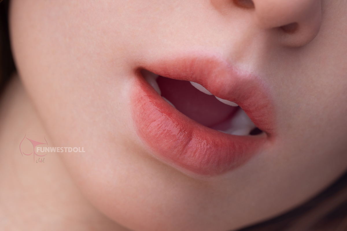 5ft/152cm D Cup Silicone European Sex Doll (Real Skin Texture) - Thalia