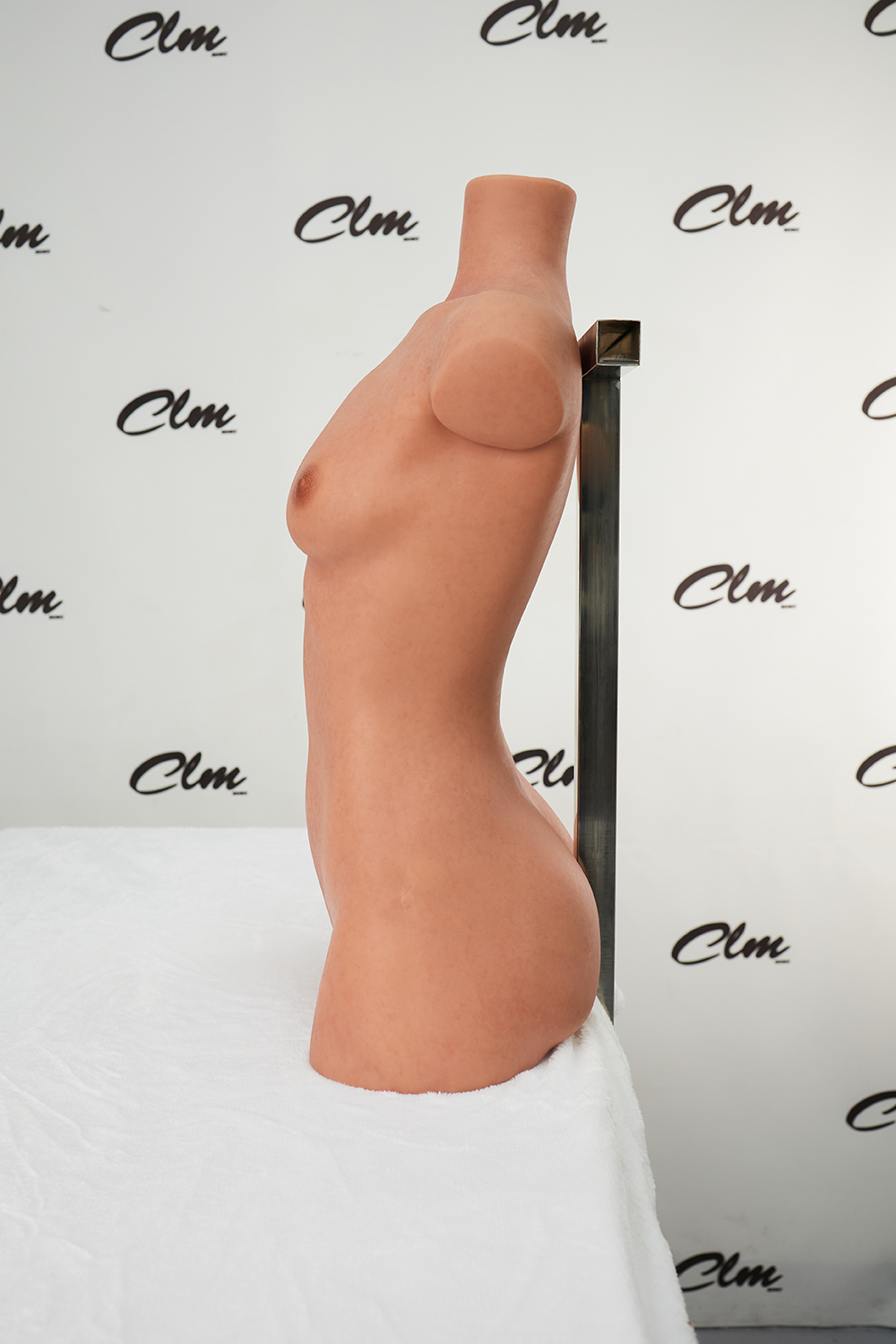 Carmen 661# - 30.75LB Flat Chest Silicone Sex Doll Torso (Lightweight Edition)