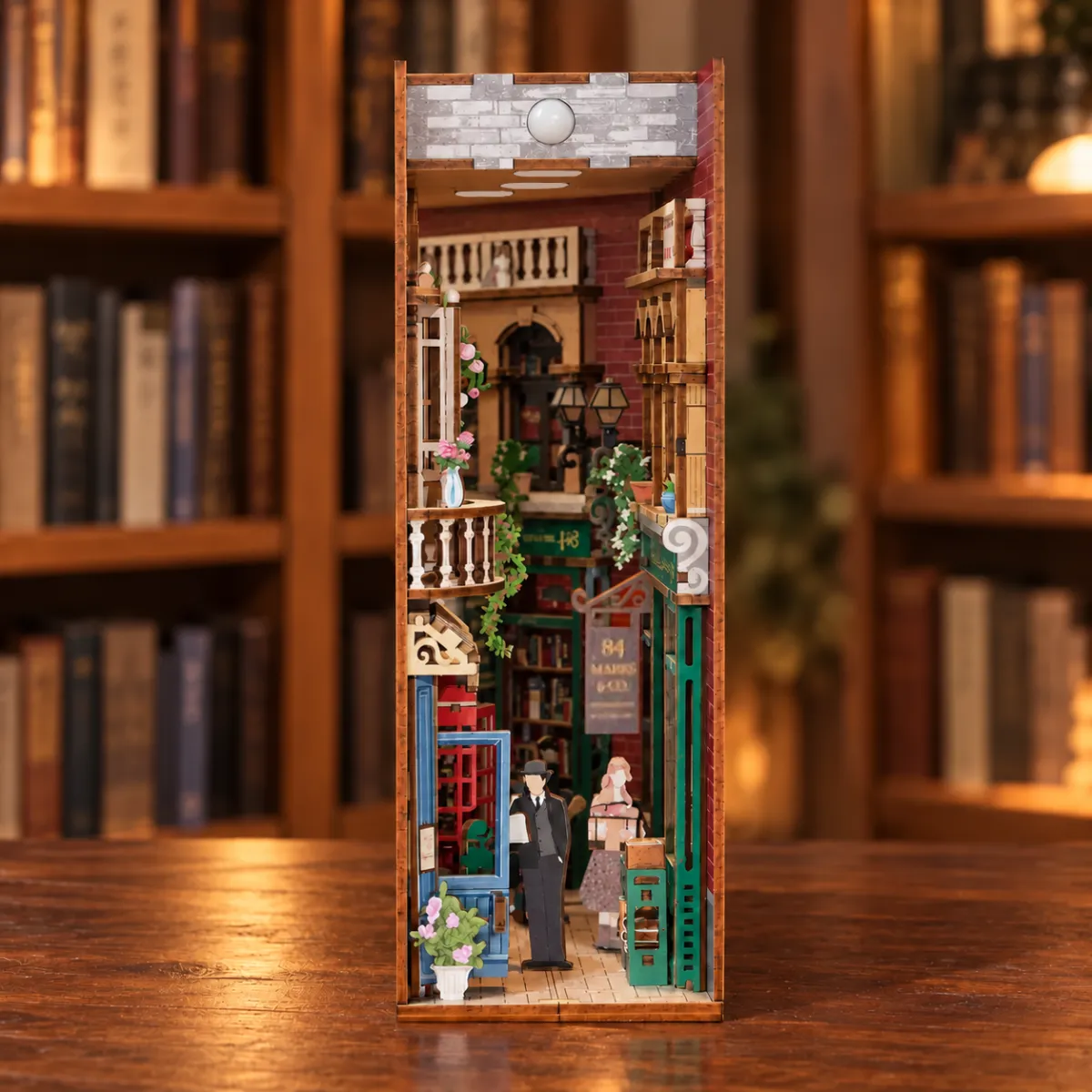 84 Charing Cross Road DIY Boekhoekset met het licht uit