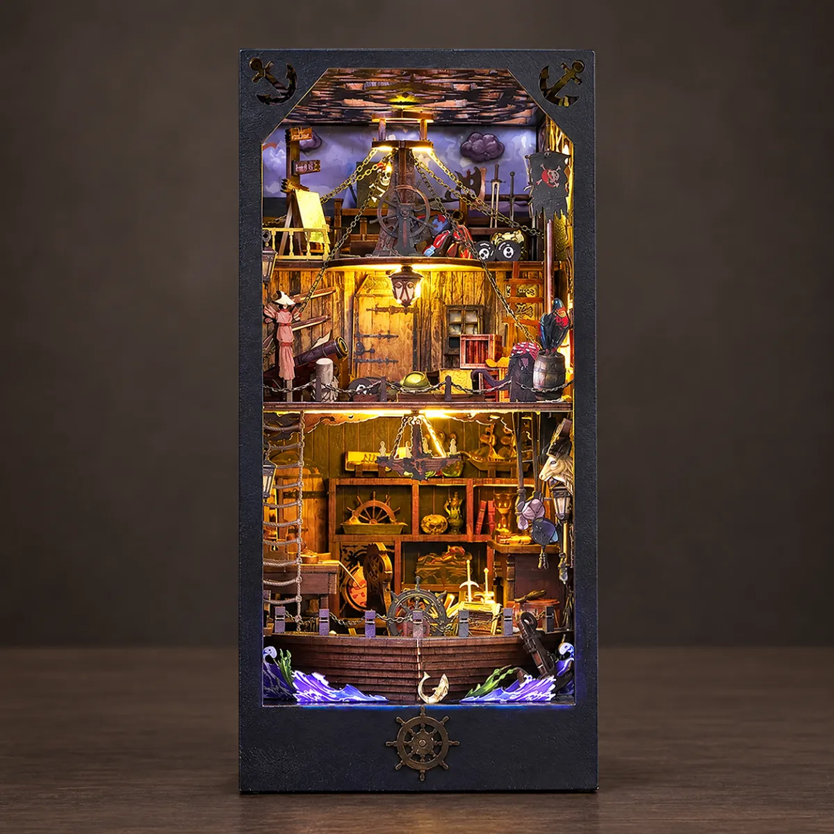 Aden Piratenschip DIY Boekenhoekje Kit met het licht aan