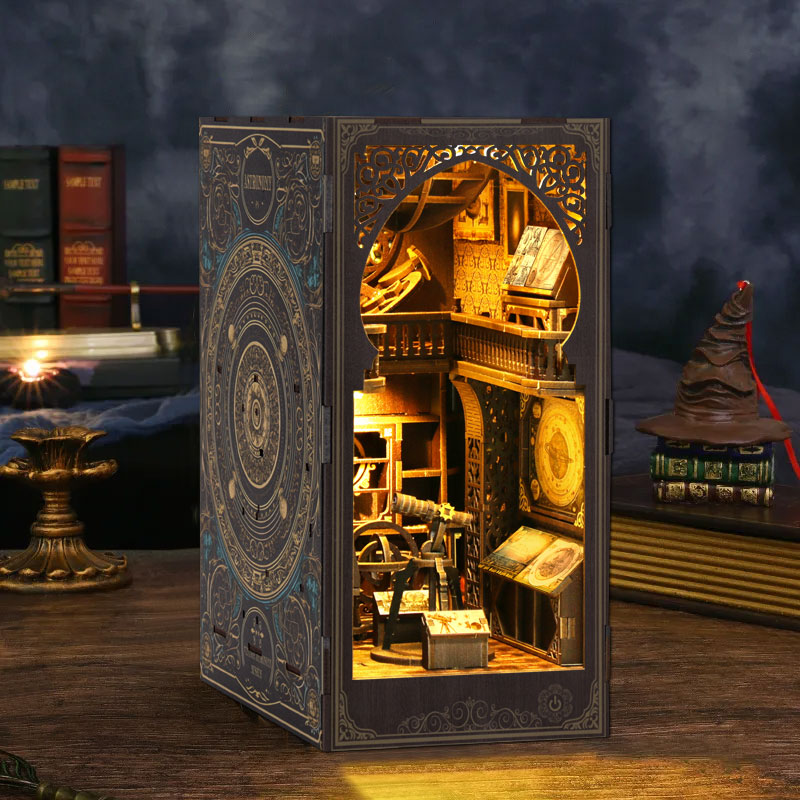 Astronomy Museum DIY Book Nook Kit-Book Nook World