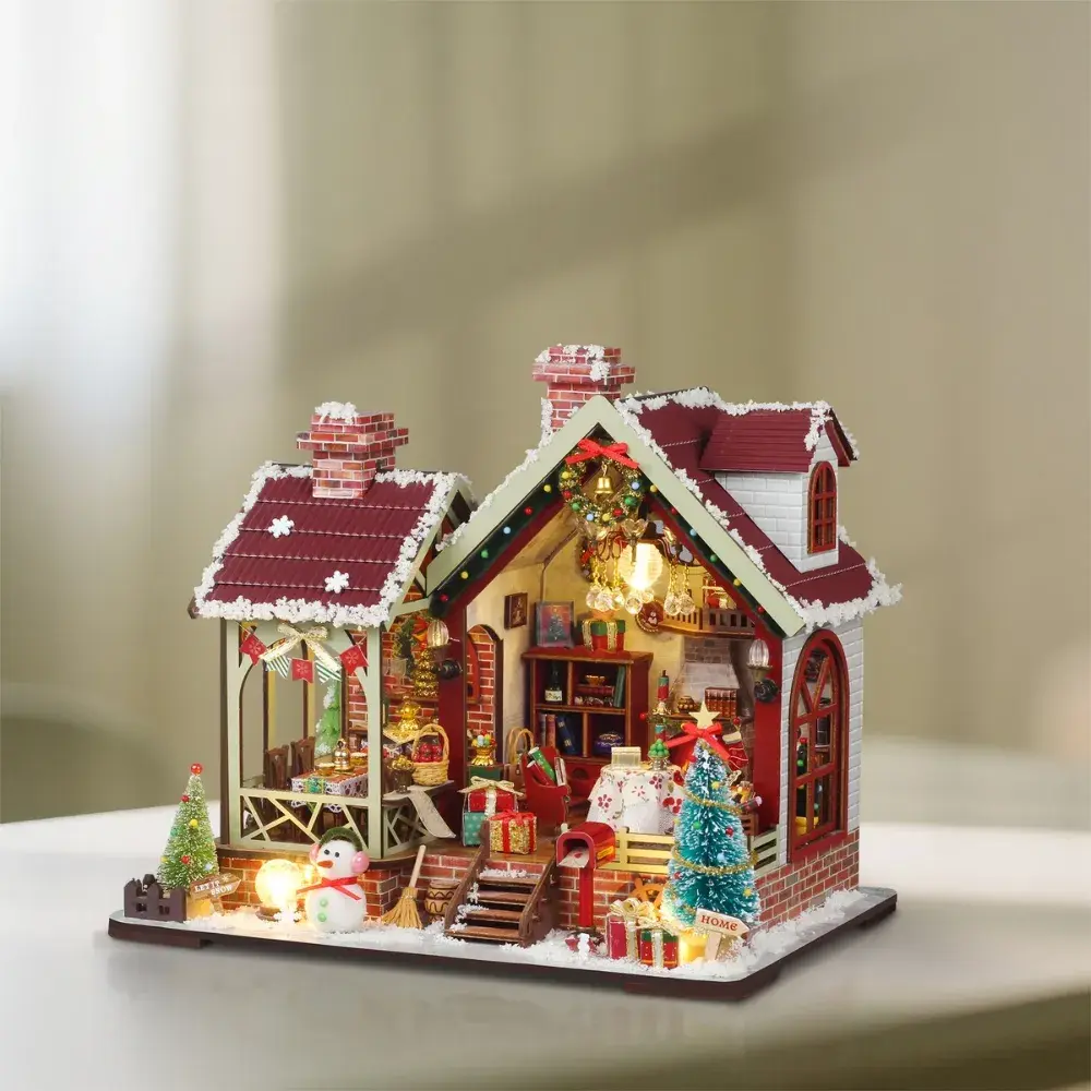 Warm Christmas Lodge Mini House Kit l DIY Miniature Kit