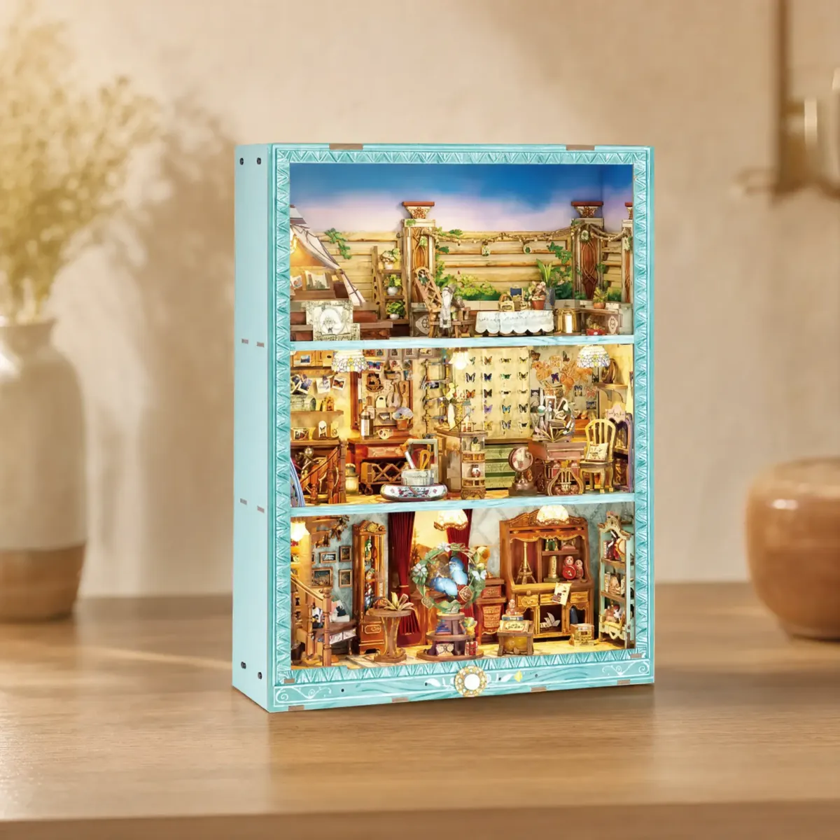 Layered 3D Design with Rich Themed Details