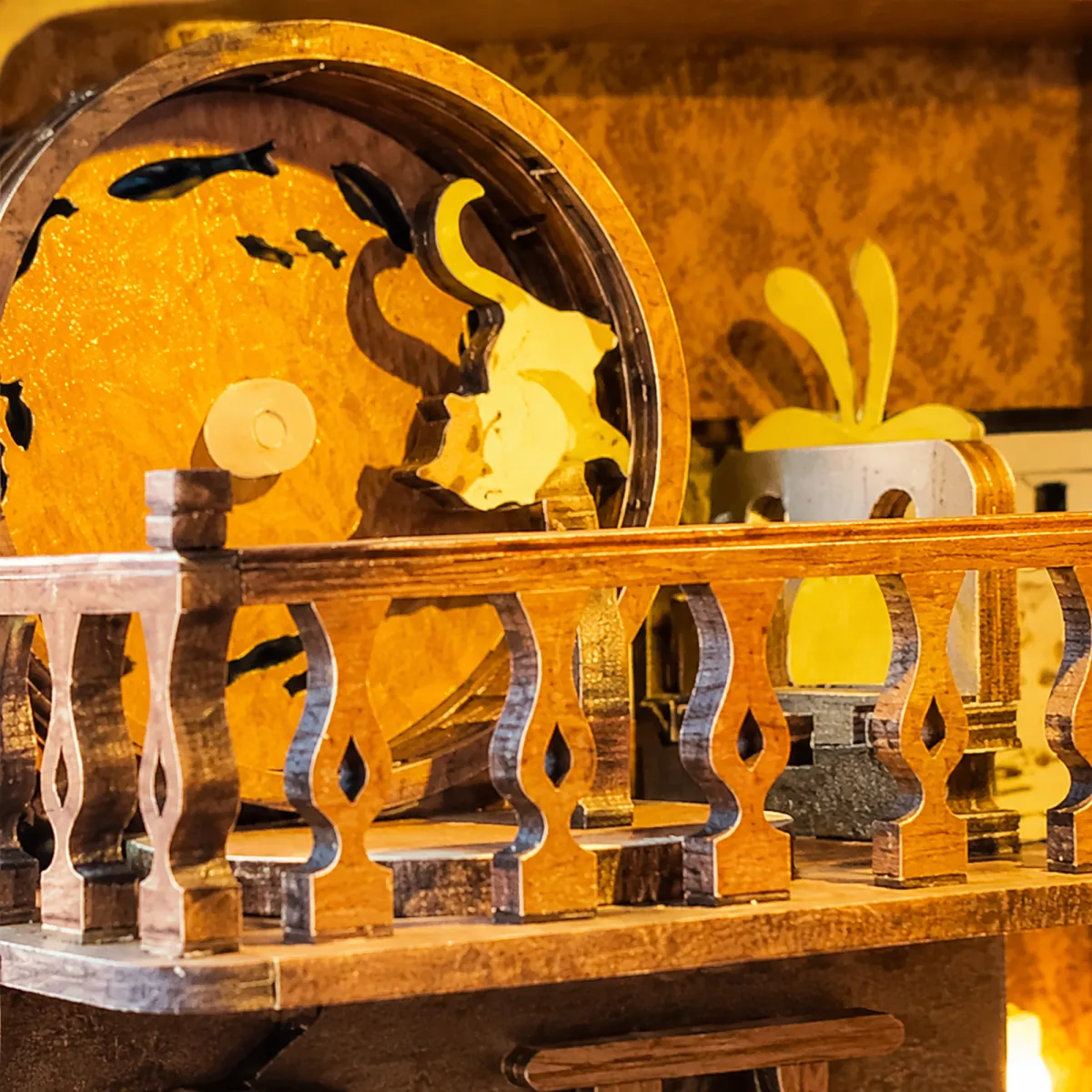 Interactive Rotating Cat Tower