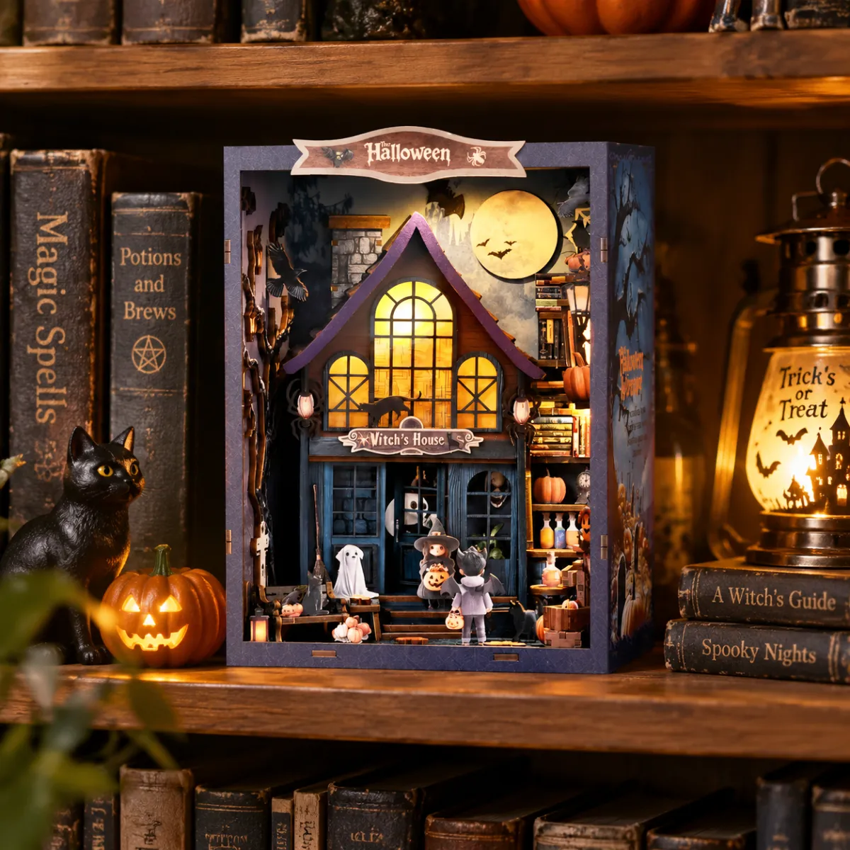 Dual Function – Book Nook & Ornament