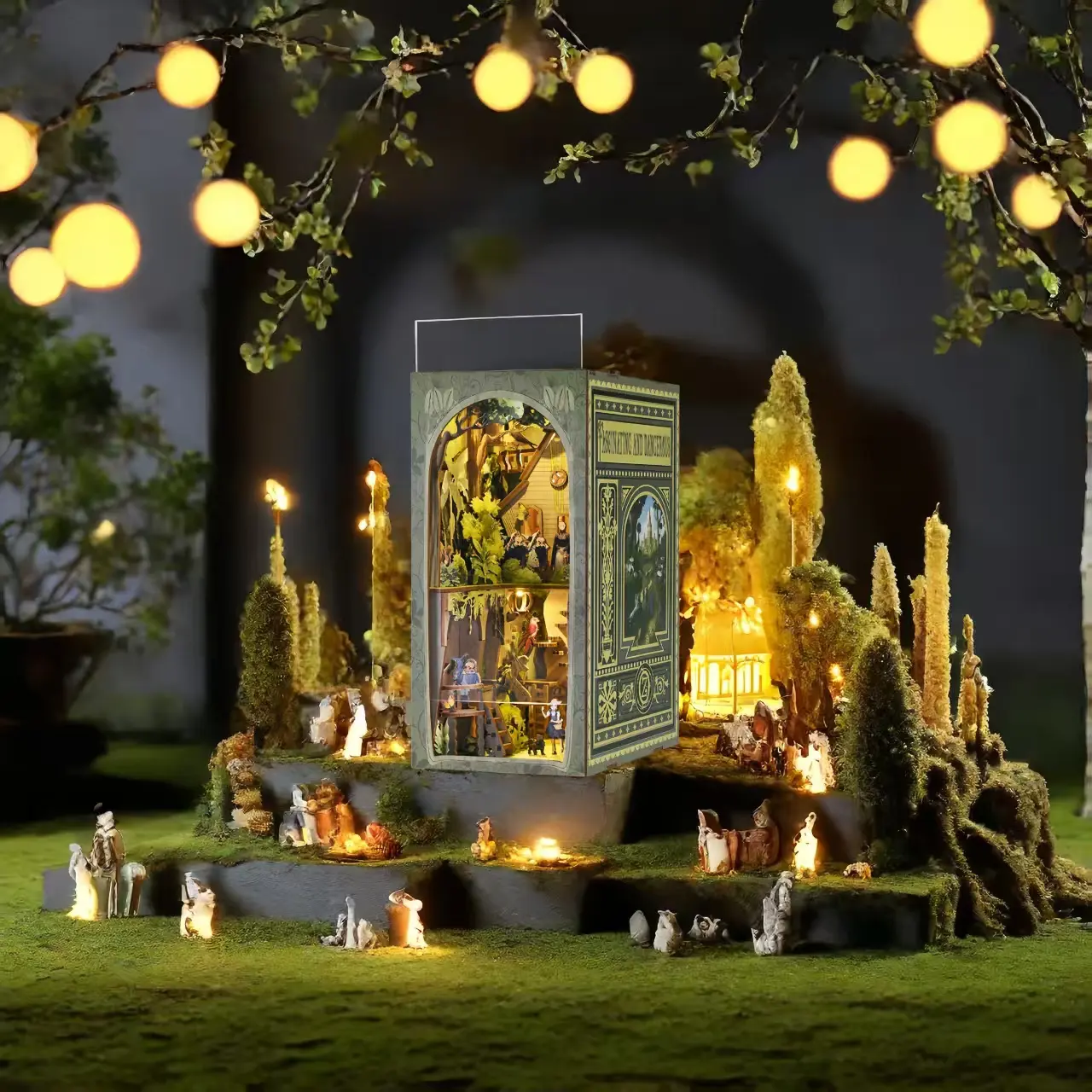 The Wizard of Oz DIY Book Nook Kit