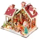 Warm Christmas Lodge Mini House Kit l DIY Miniaturset