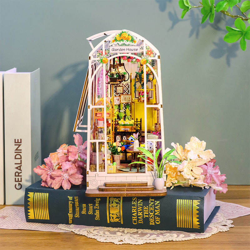 Garden House DIY Book Nook Kit-Book Nook World