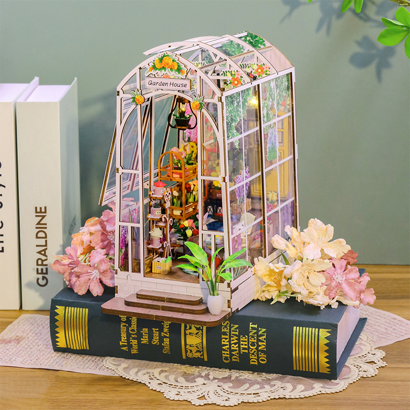 Garden House DIY Book Nook Kit-Book Nook World