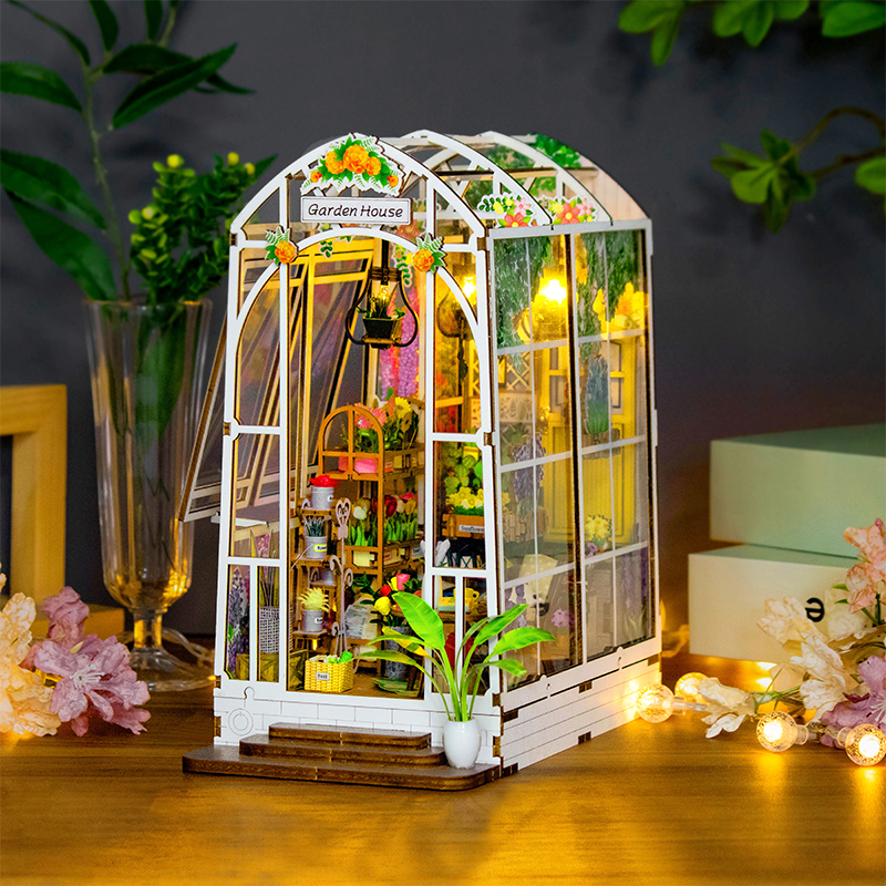Garden House DIY Book Nook Kit-Book Nook World