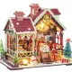 Warm Christmas Lodge Mini House Kit l DIY Miniaturset