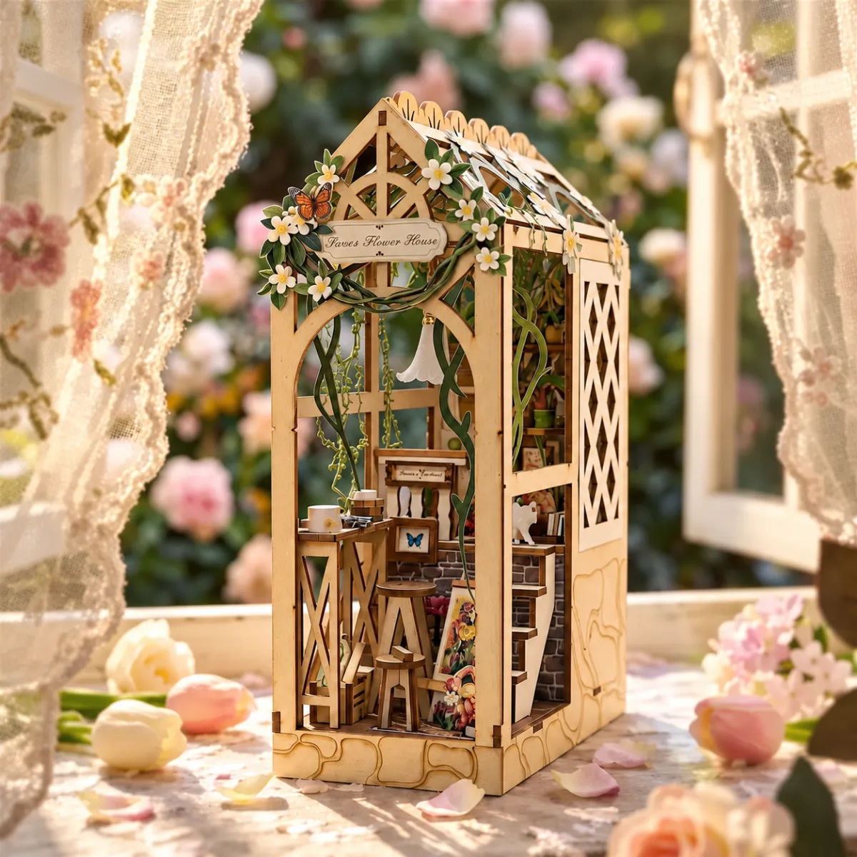 静かな花の家 DIY ブックヌックキット（消灯時）