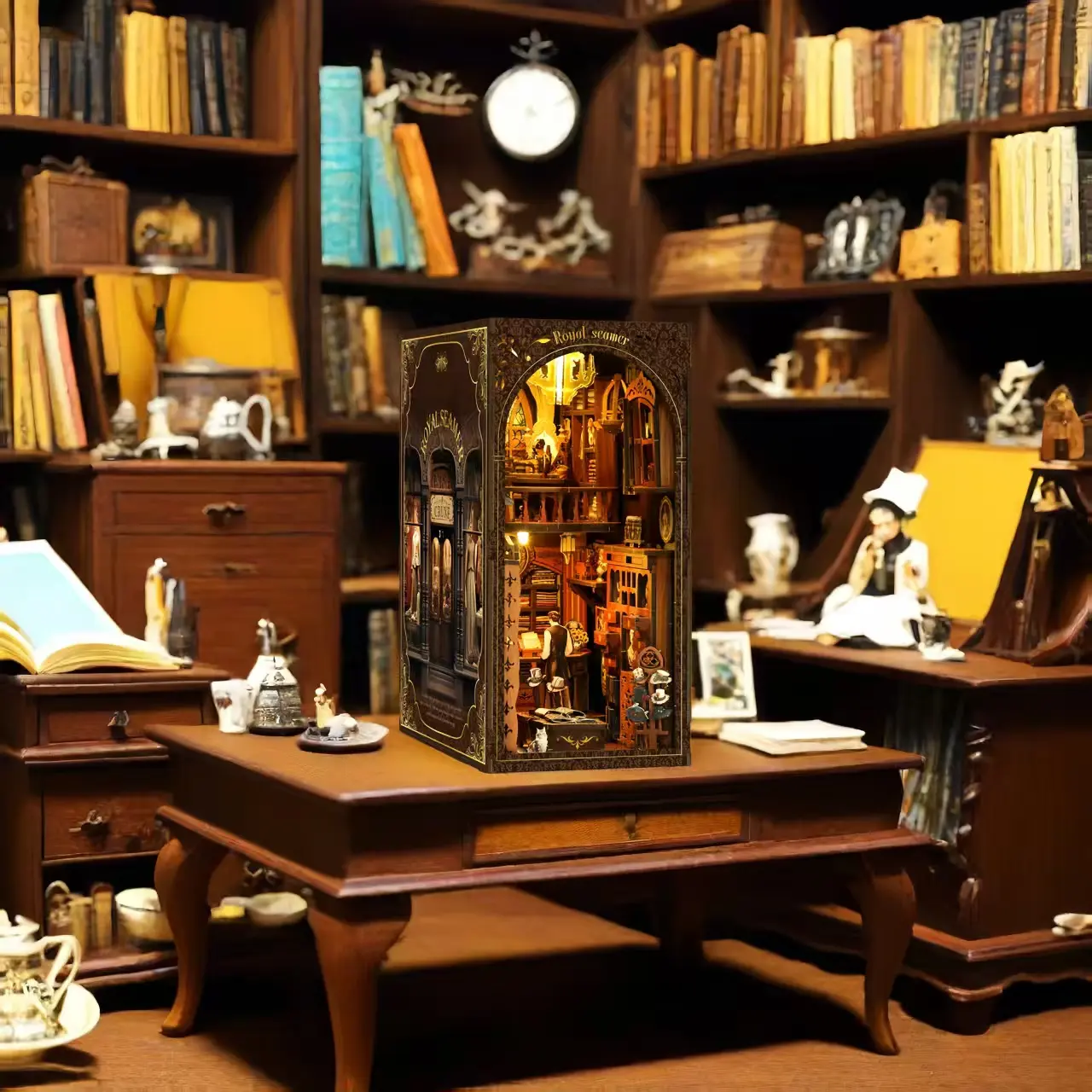 Royal Seamer DIY Book Nook Kit