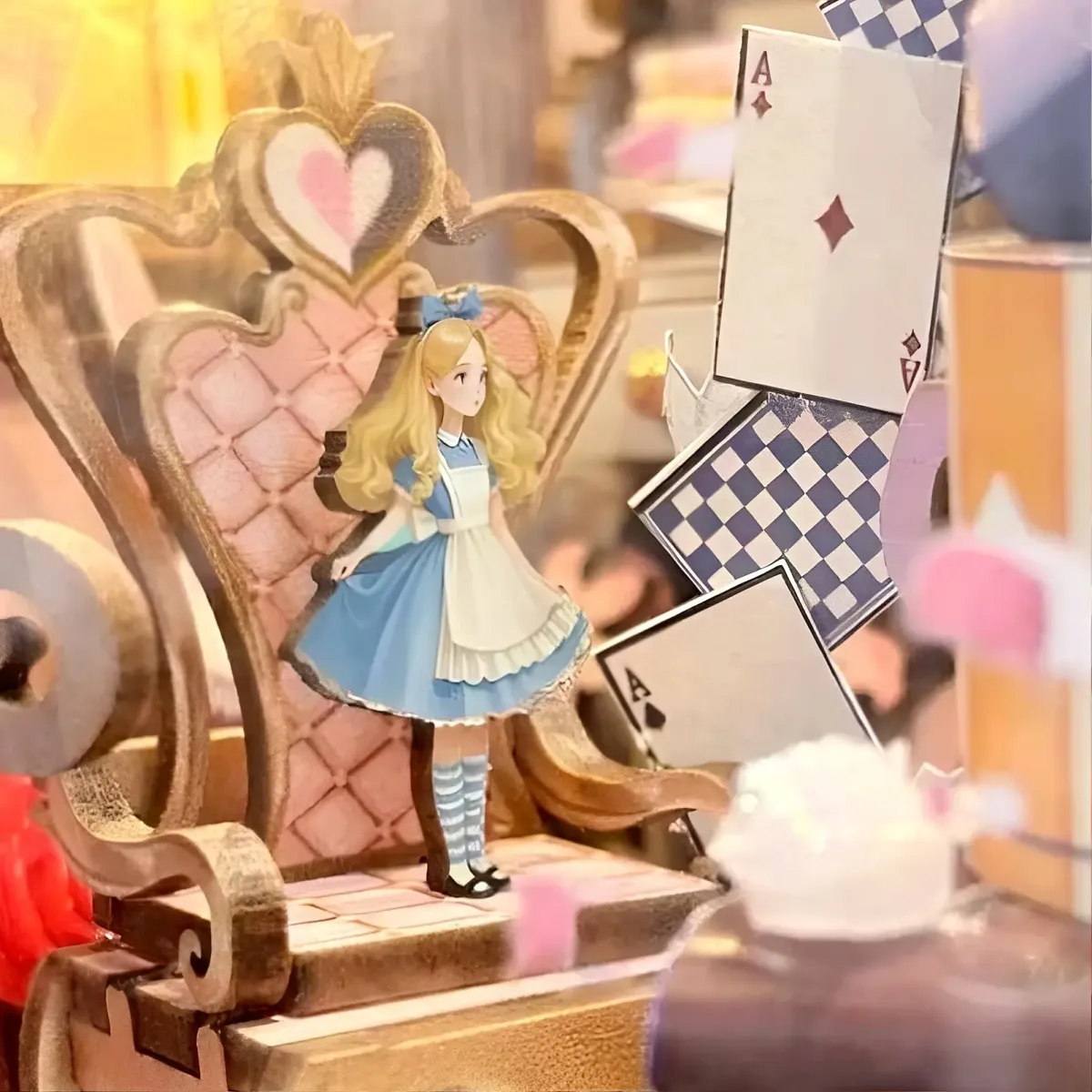 Heart-Shaped Throne Scene
