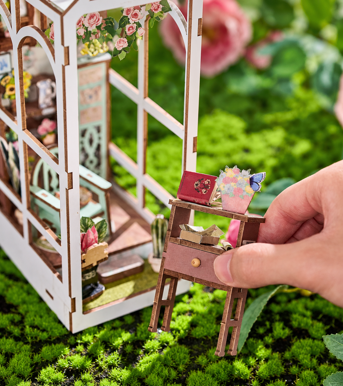Romantic Garden DIY Book Nook Kit build detail