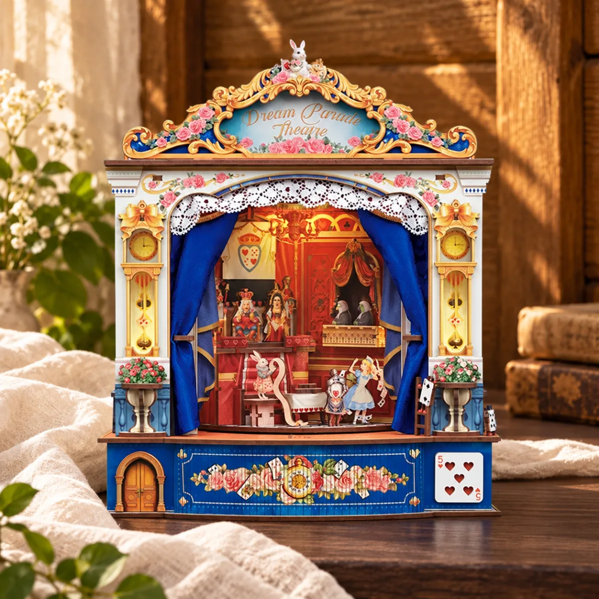 Dream Parade Theater DIY Miniatur-Spieluhr-Bausatz mit eingeschaltetem Licht