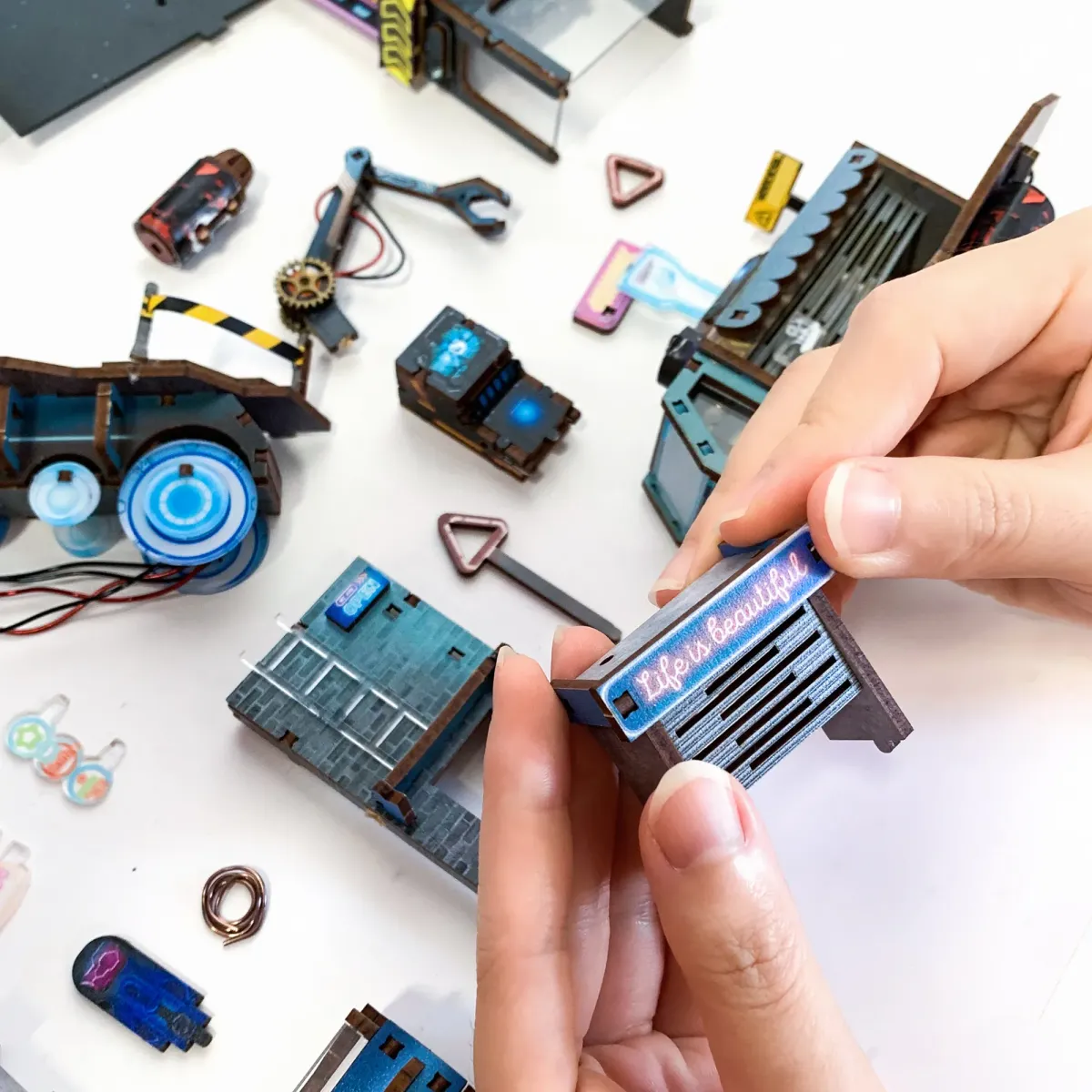 Immersive DIY Assembly Experience