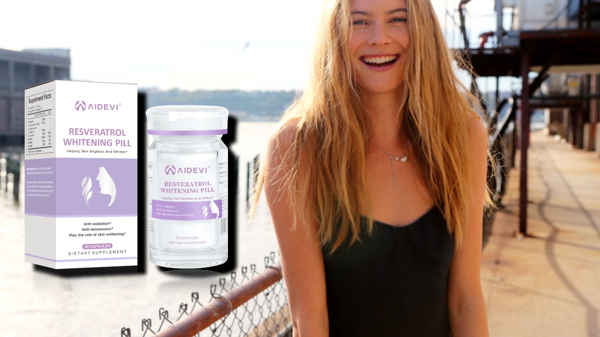 AIDEVI Resveratrol, found in certain foods like grapes, red wine, and berries, has been the subject of extensive research for its potential neuroprotective properties. 