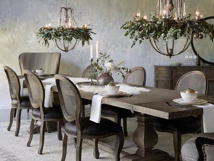 Gothic Bonita Chandelier- Silver 