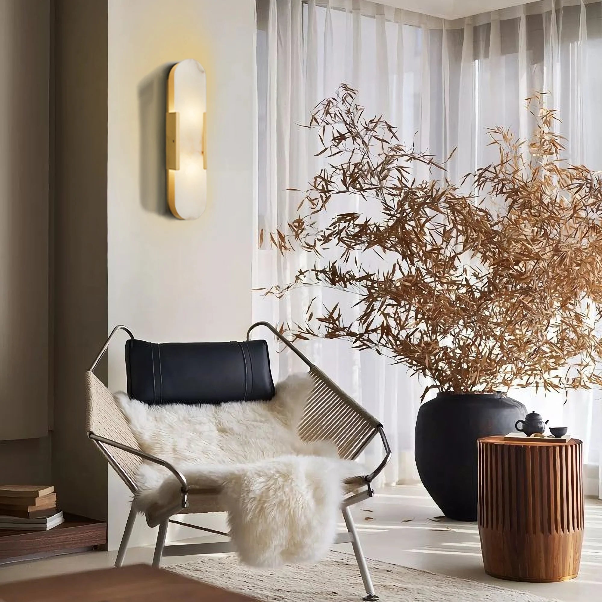 Theseus Alabaster Linear Sconce 10‘’ 20'' 28''H