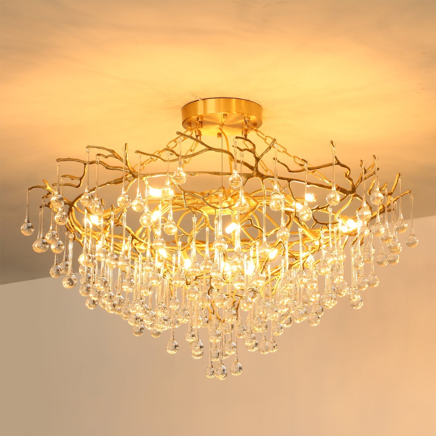 Simsia Anita Teardrop Branch brass chandelier