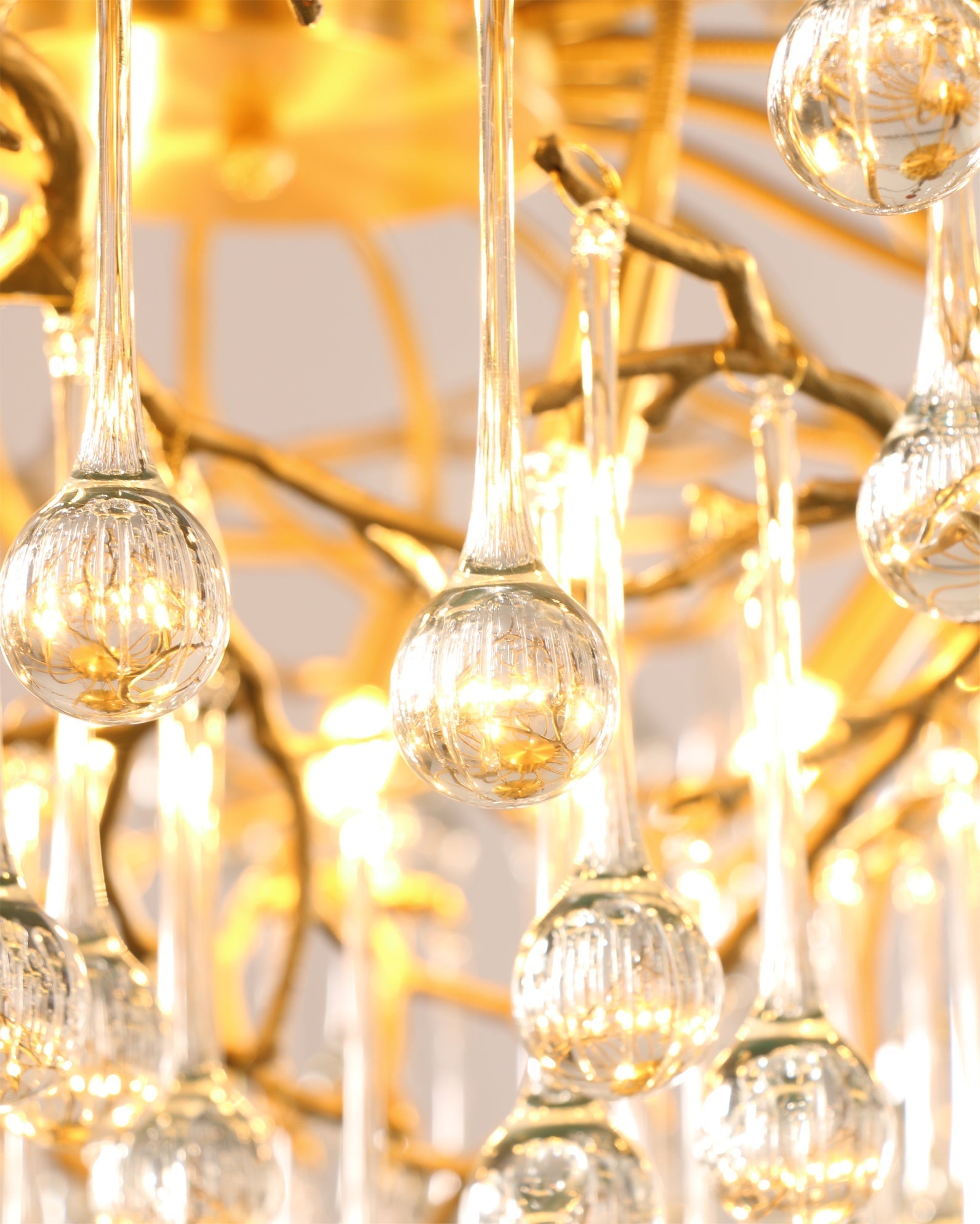 Simsia Anita Teardrop Branch brass chandelier