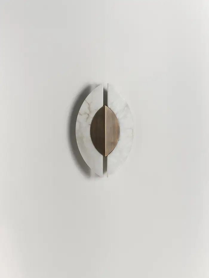 Alabaster Wall Sconce "Shield"